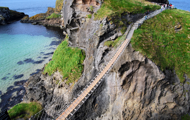 carrick-a-rede rope bridge(卡里克索桥)